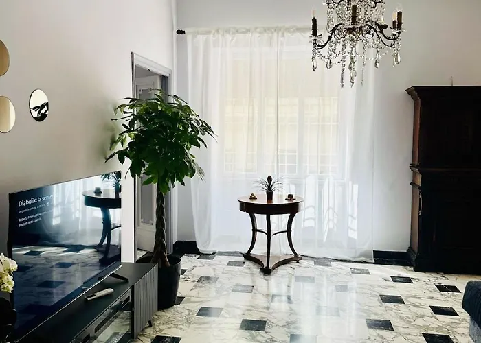 Let's Go To Tizi - 아파트